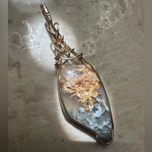 14k gold filled Plume Agate Healing Stone Necklace Pendant - Picture 6 of 10